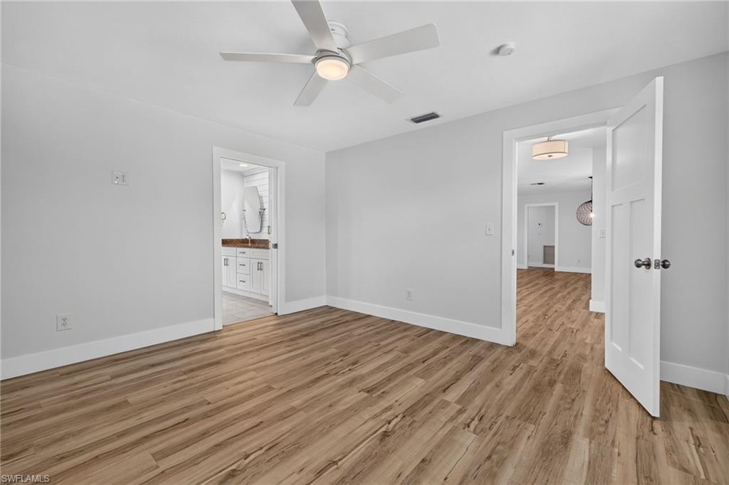 4957 Sorrento CT photo 16