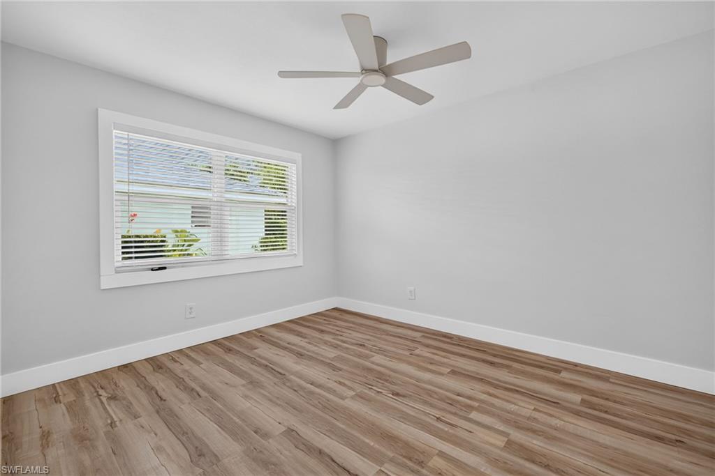 4957 Sorrento CT photo 26