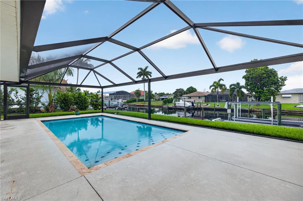 4957 Sorrento CT photo 32