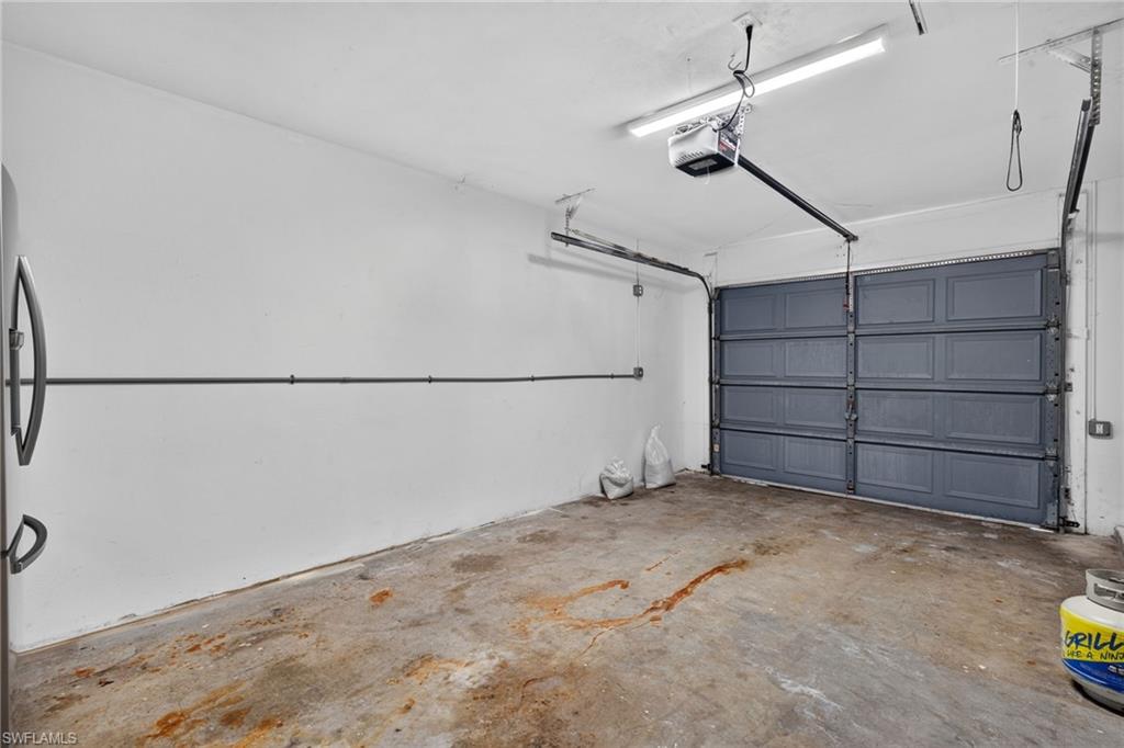 4957 Sorrento CT photo 30