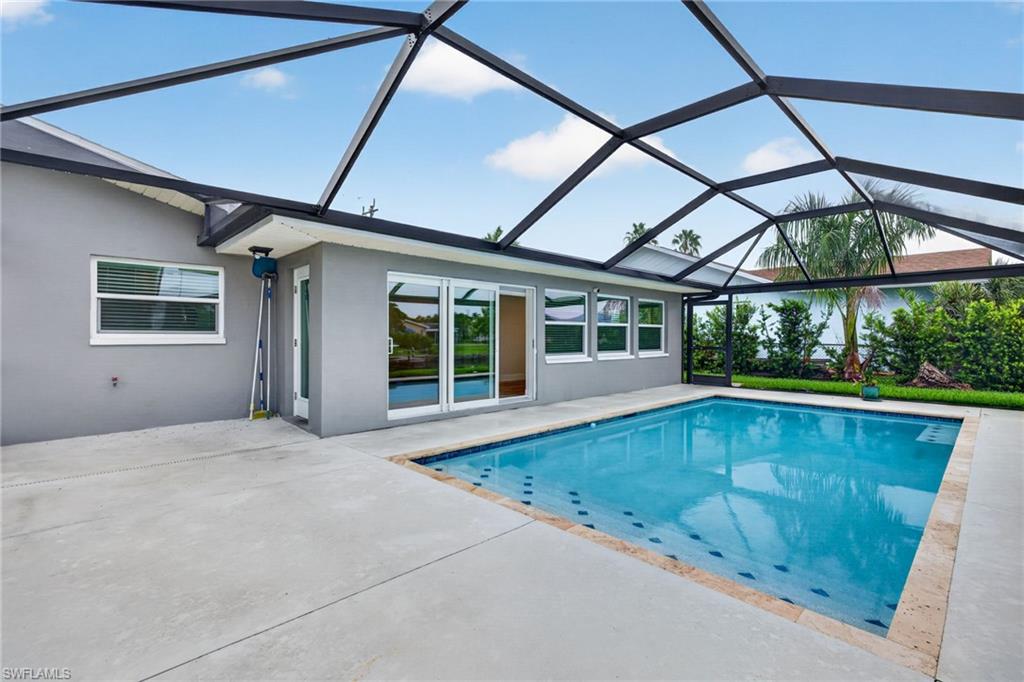 4957 Sorrento CT photo 33
