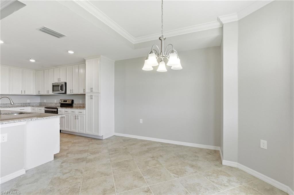 14081 Heritage Landing BLVD 237 photo 11