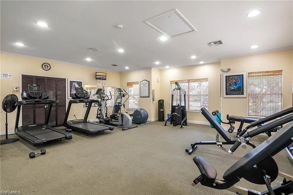 Community gym