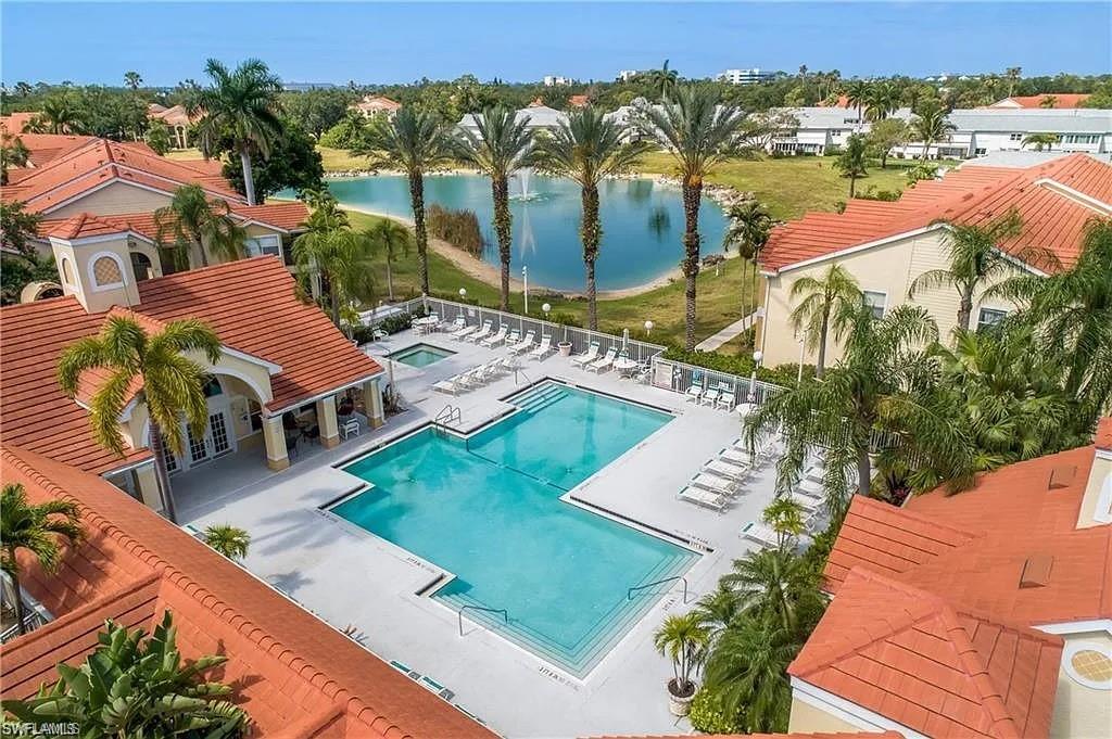Venitian Palms Clubhouse