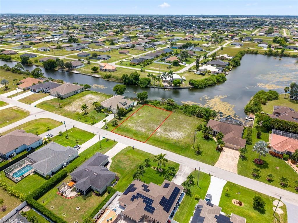 1210 NW 18th TER