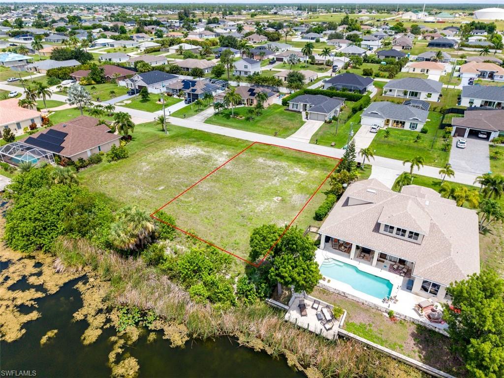 1210 NW 18th TER