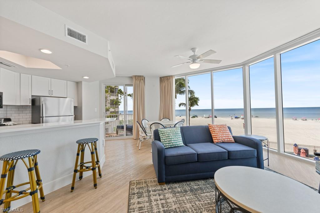 200 Estero BLVD 101 photo 8