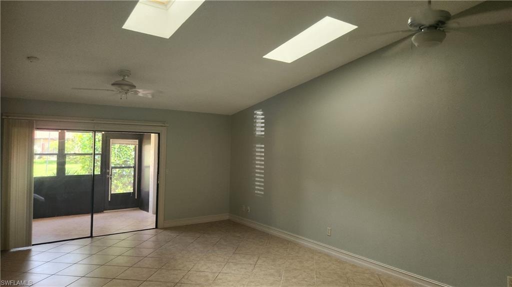 2074 Pine Isle LN 2074 photo 12