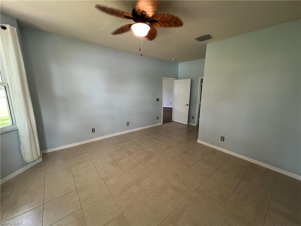 608 Crossfield CIR photo 23