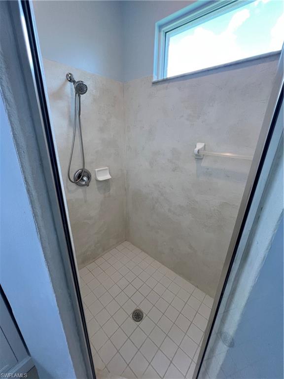 608 Crossfield CIR photo 27