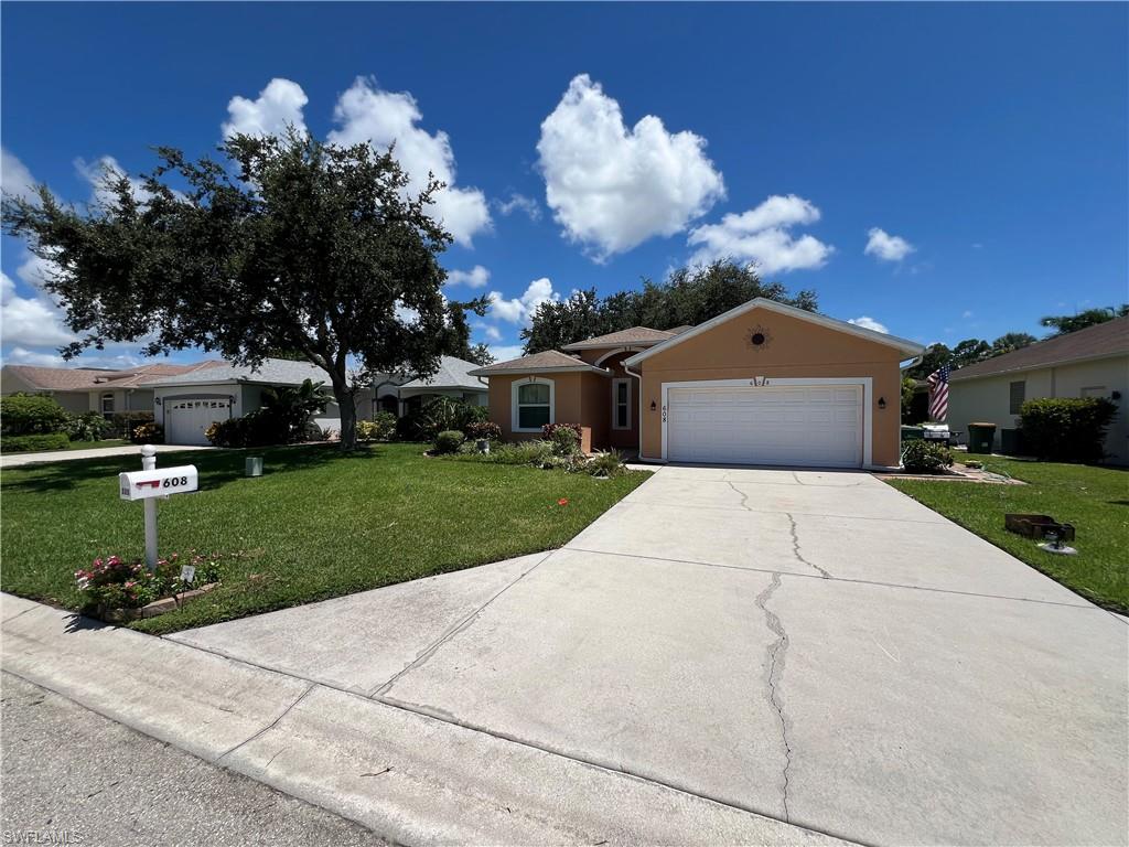 608 Crossfield CIR photo 36