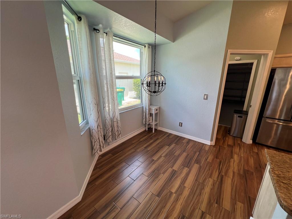608 Crossfield CIR photo 8