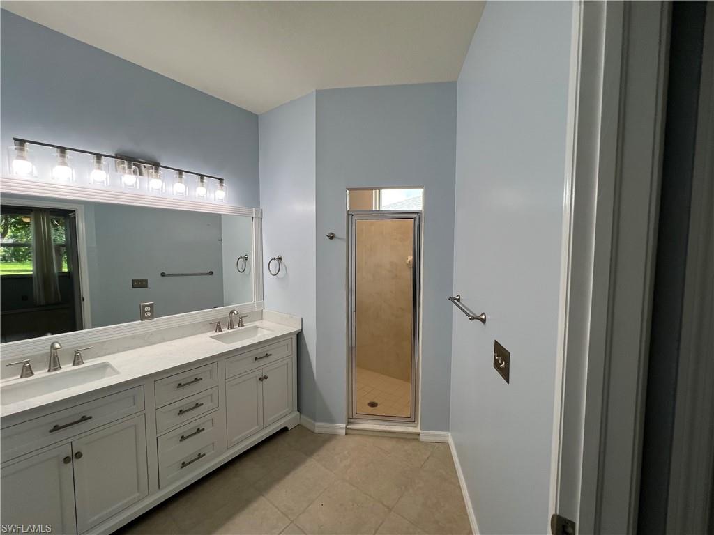 608 Crossfield CIR photo 25