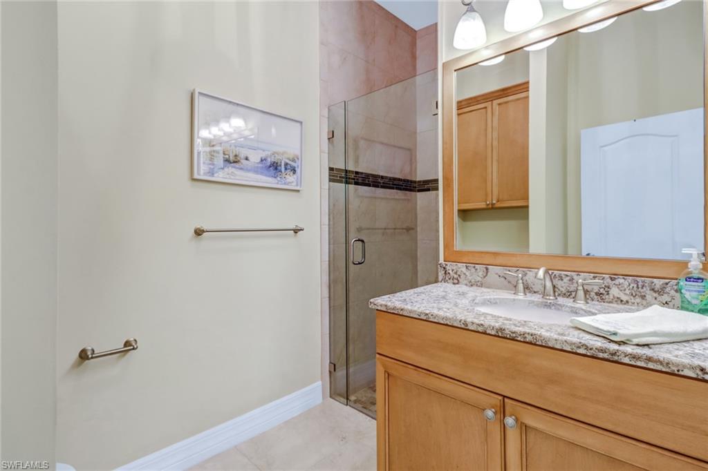 1119 1st TER photo 24