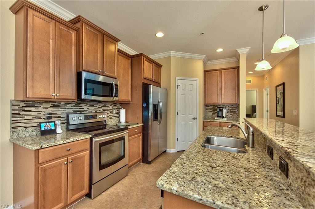 23430 Alamanda DR 201