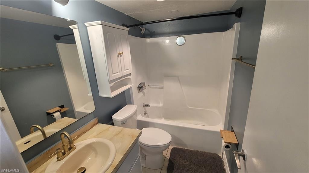1202 Cape Coral PKWY W 107 photo 21