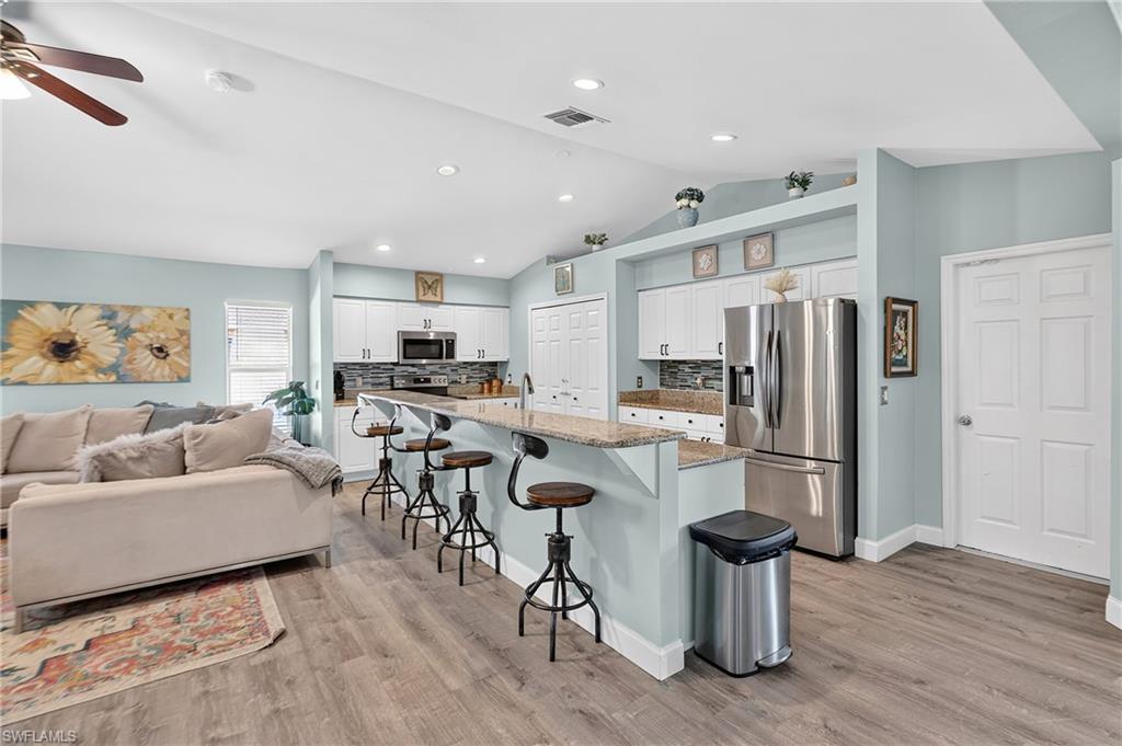775 Arundel CIR photo 13