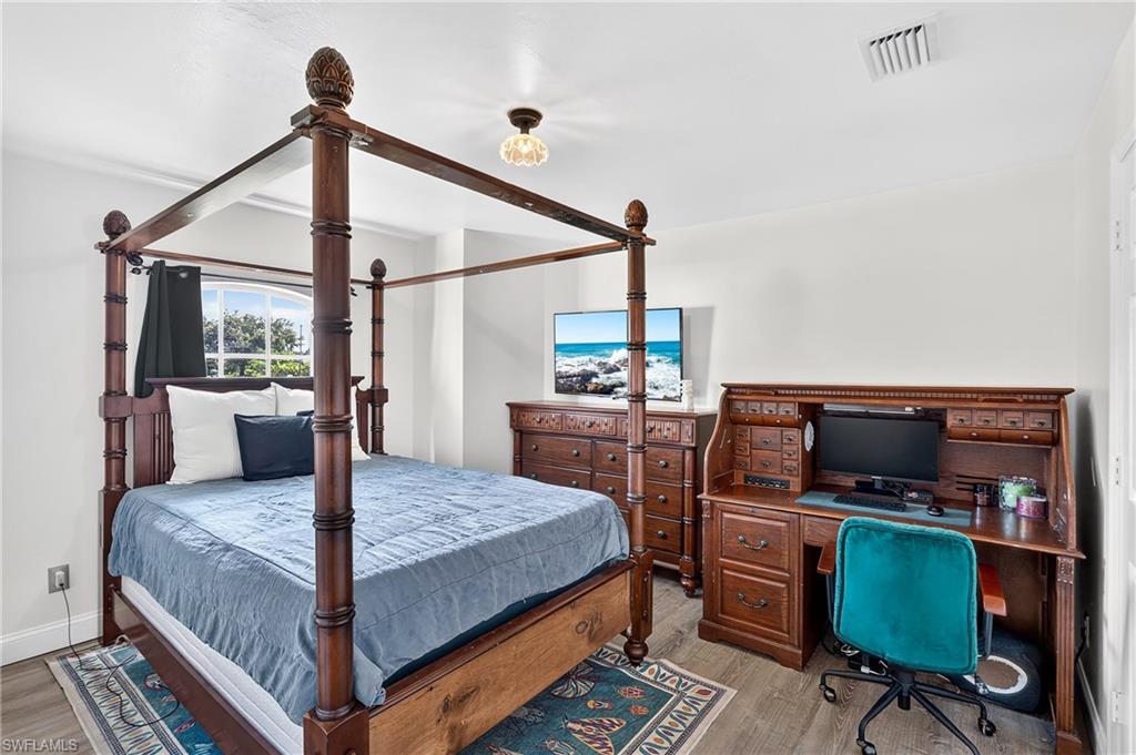 775 Arundel CIR photo 26