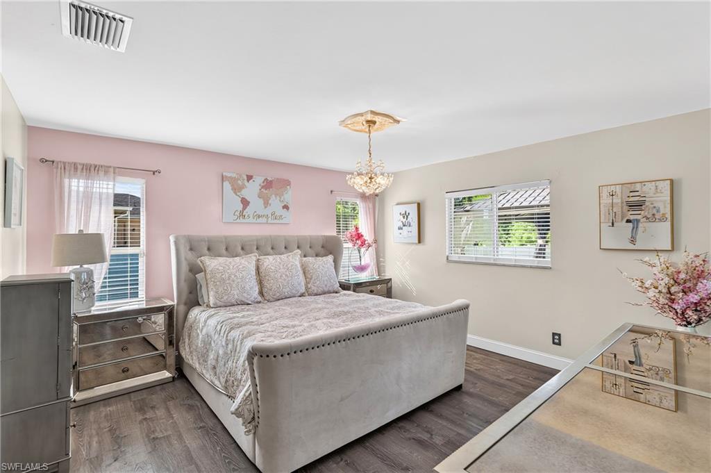 775 Arundel CIR photo 22