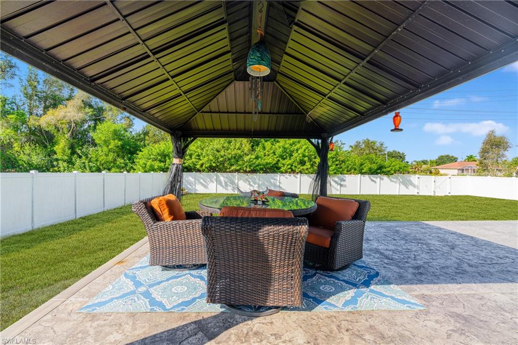 775 Arundel CIR photo 34