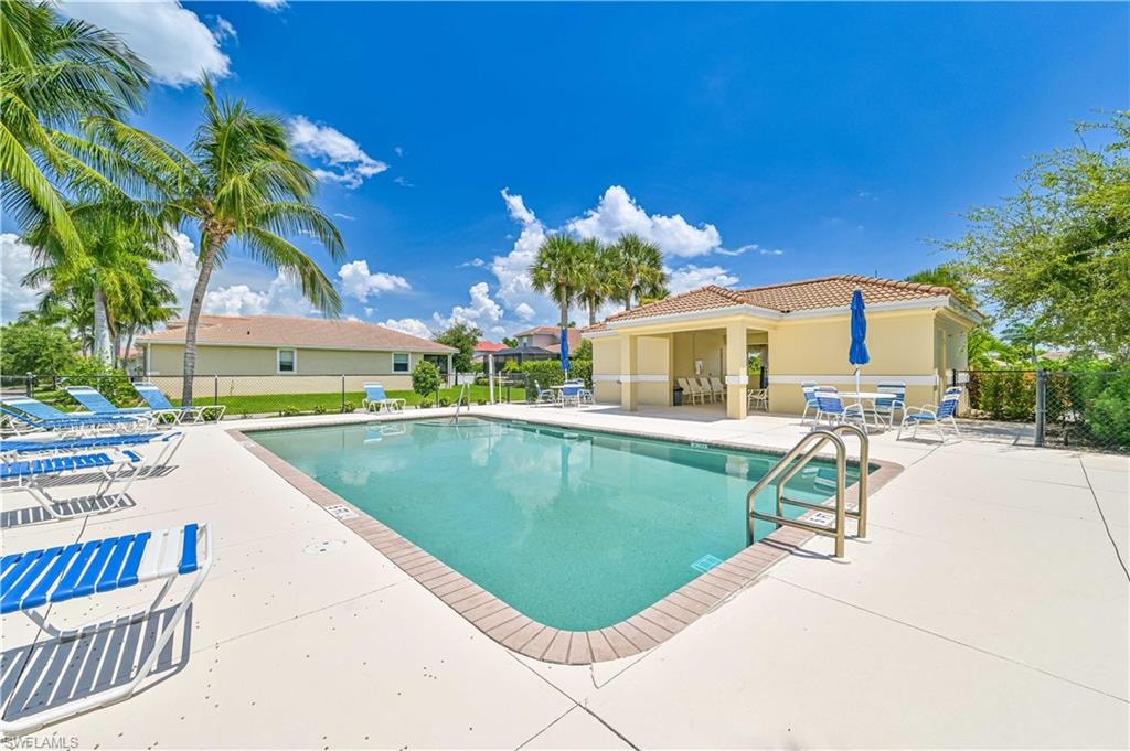 8641 Banyan Bay BLVD photo 31