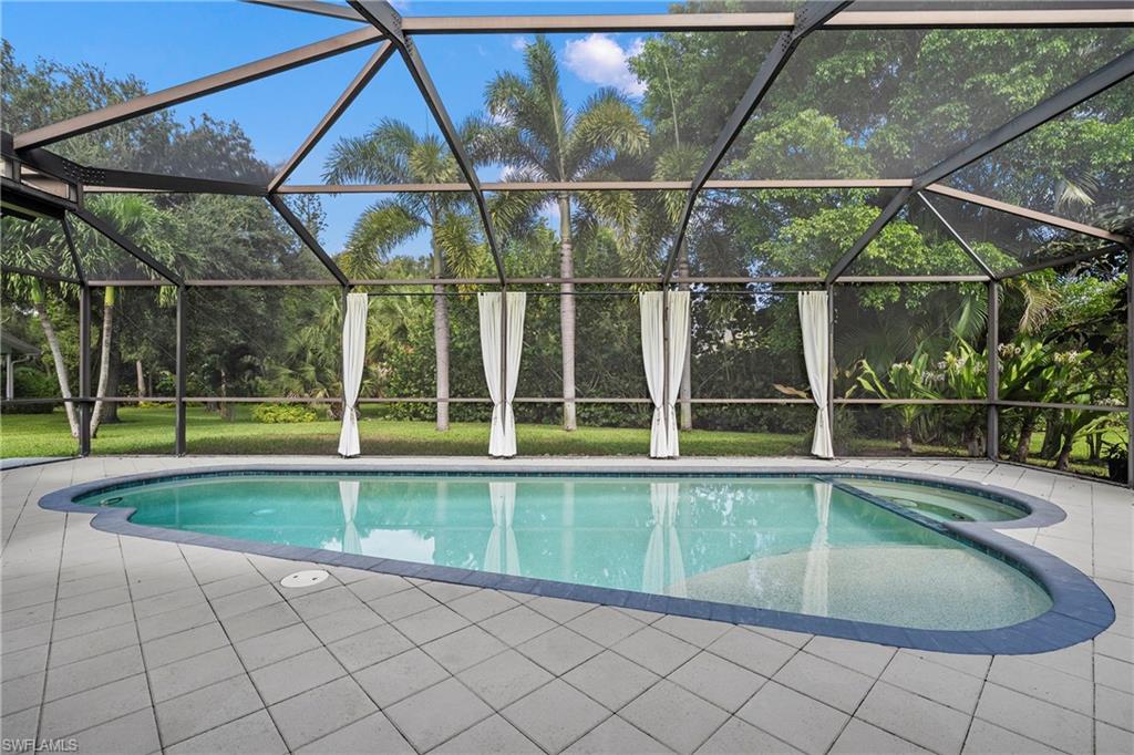 125 Westwood DR