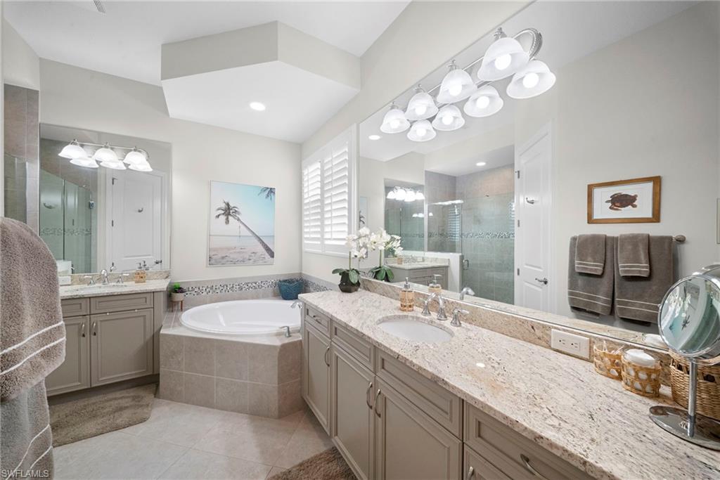 6522 Roma WAY photo 14