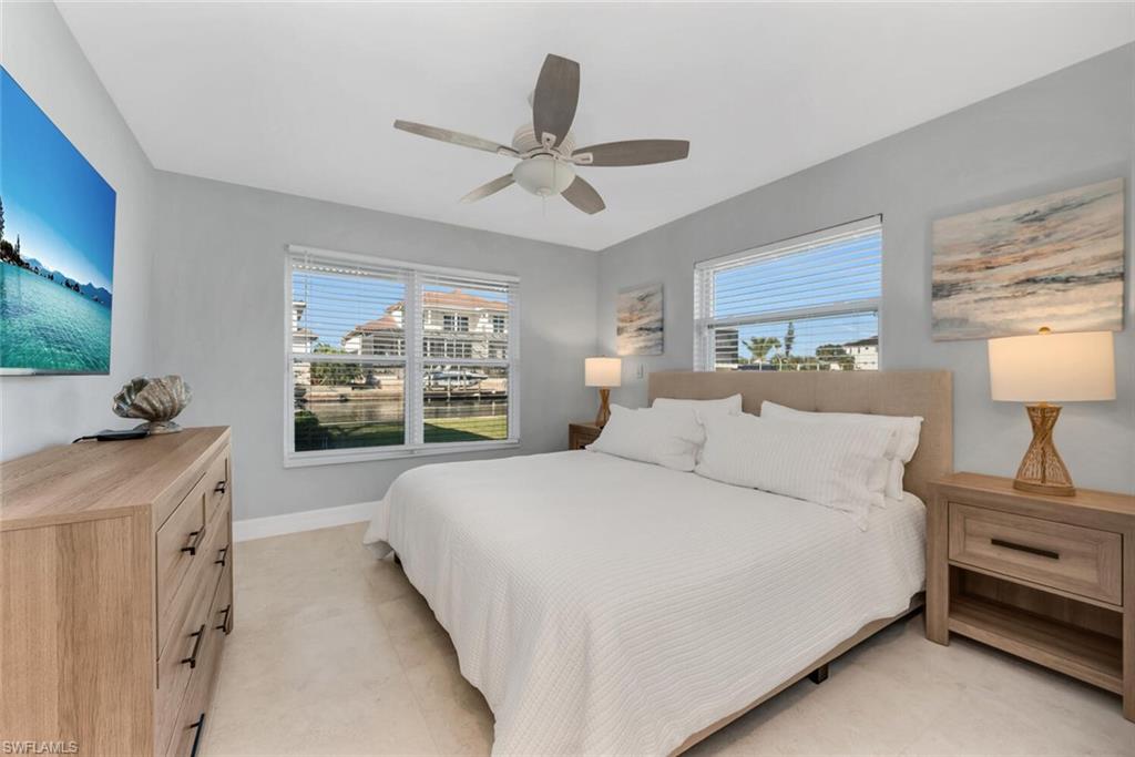 385 Willet AVE photo 8