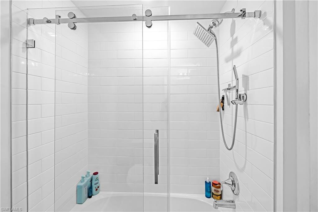 1307 SW 13th TER photo 24