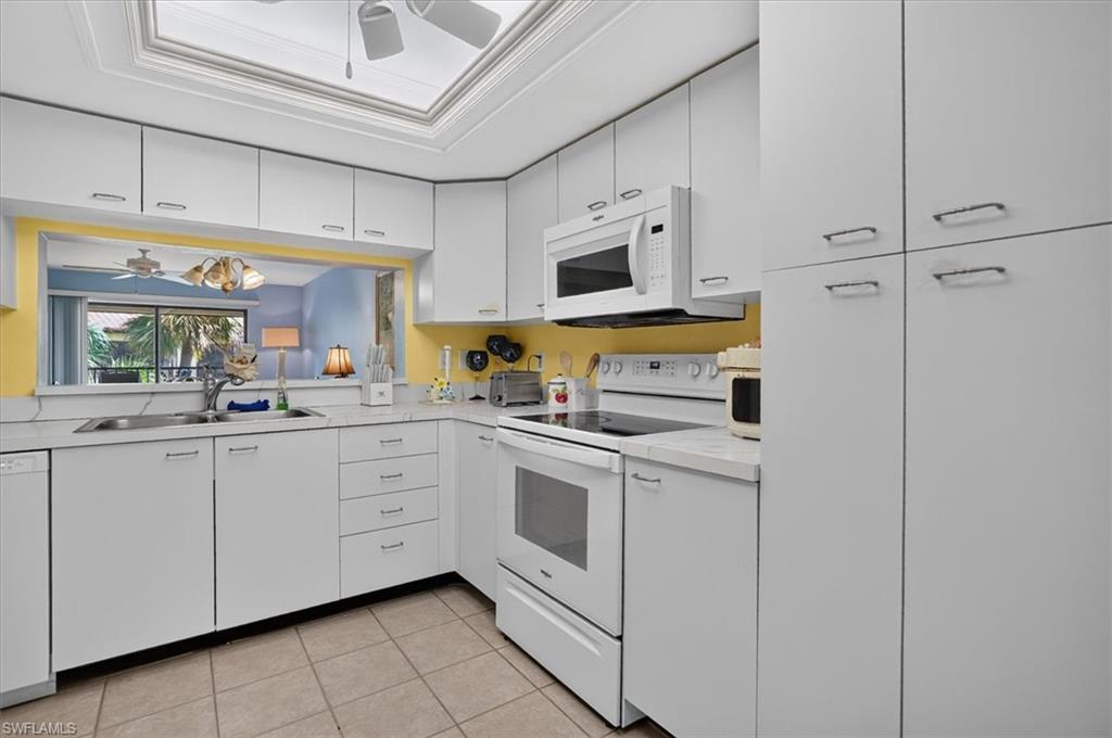 12601 Kelly Sands WAY 422 photo 7