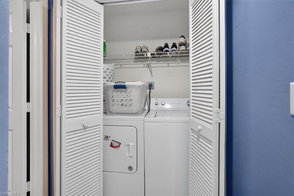 12601 Kelly Sands WAY 422 photo 23