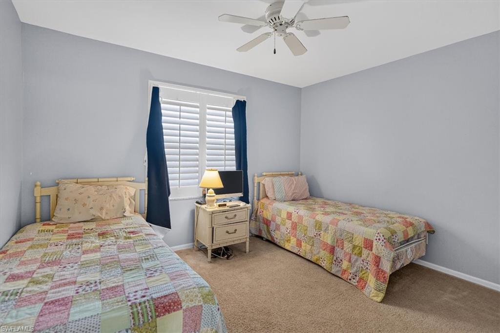 12601 Kelly Sands WAY 422 photo 18