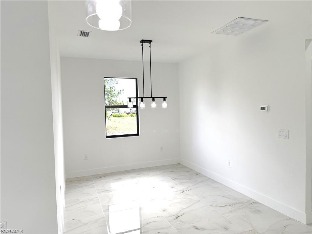 1134 Holmes AVE S photo 10