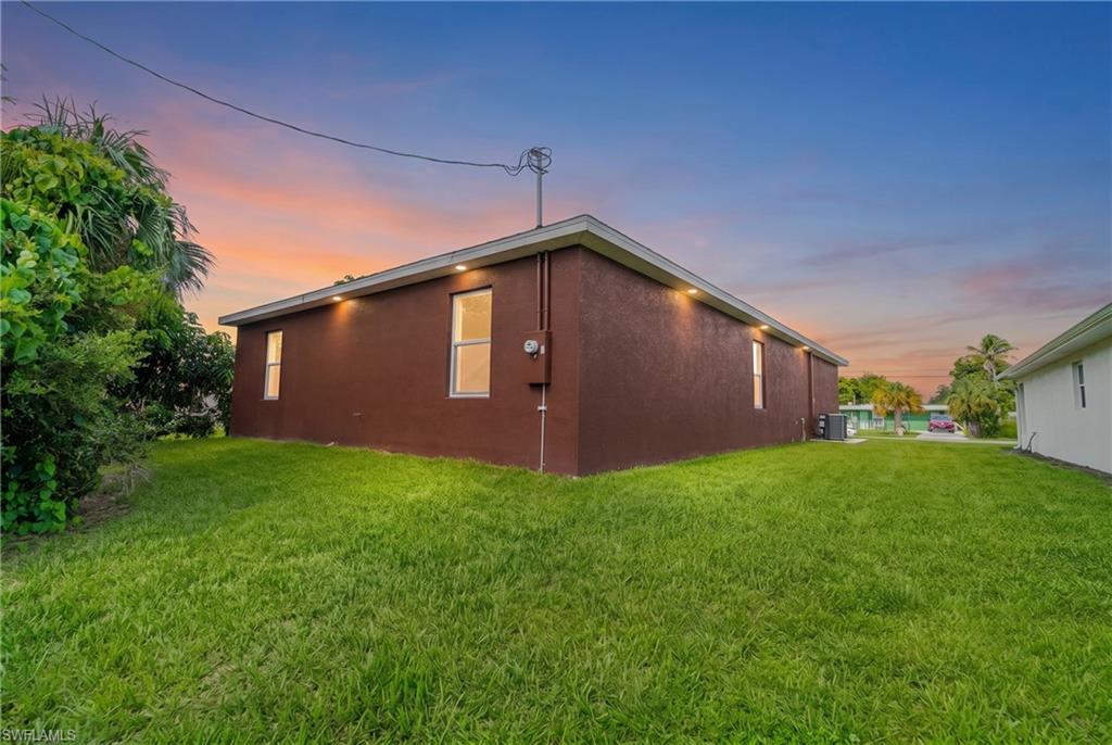 2109 Jaylen Watkins ST photo 32