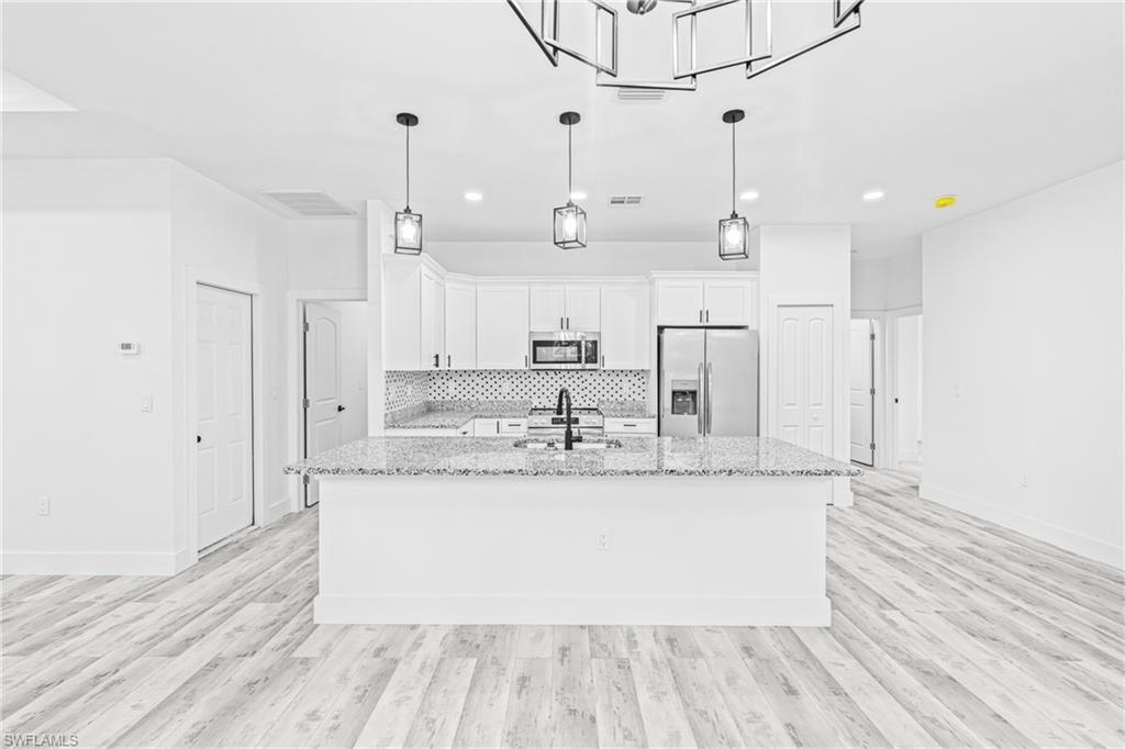 2109 Jaylen Watkins ST photo 10