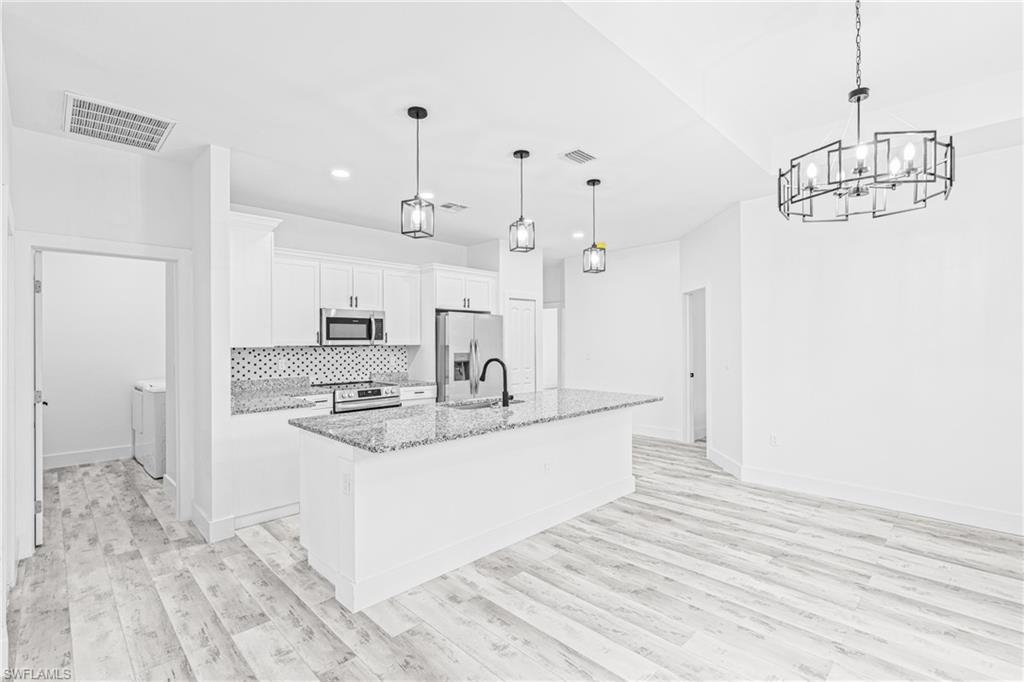 2109 Jaylen Watkins ST photo 11
