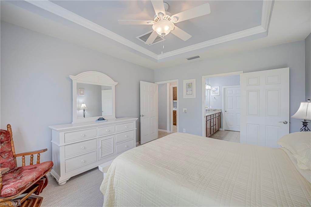 6085 Triumph LN photo 17