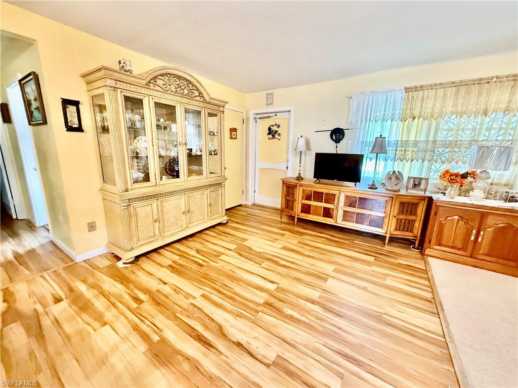 1219 Dunndale ST photo 13