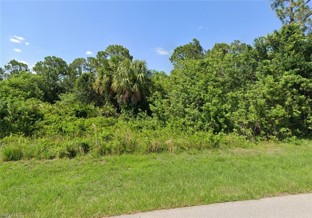 23134 Madelyn AVE photo 6