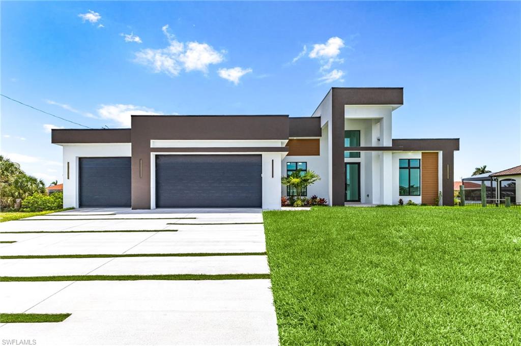 1503 38 AVE