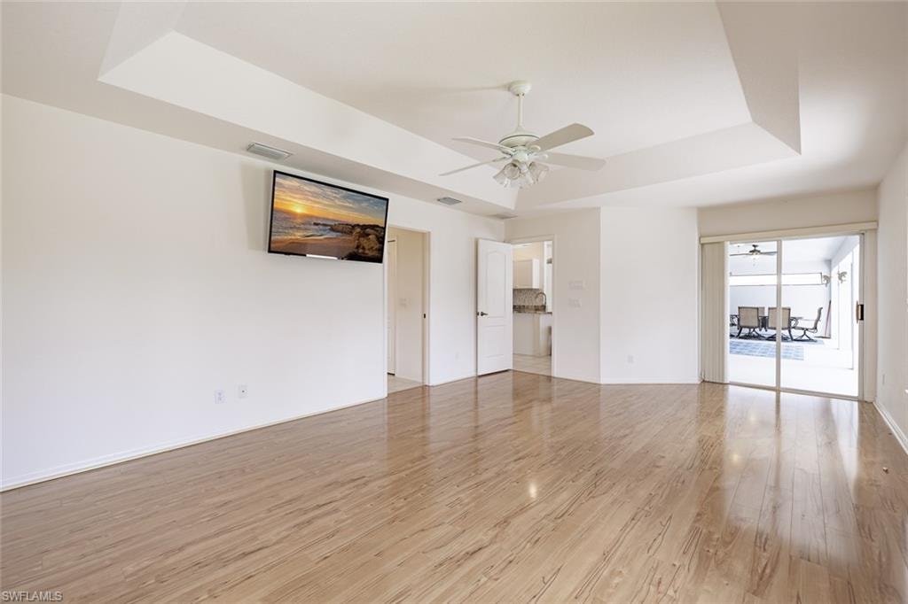 2819 SW 37th TER photo 20