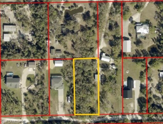 Property Boundary Map. Illustrating the property's perimeter and surrounding parcels