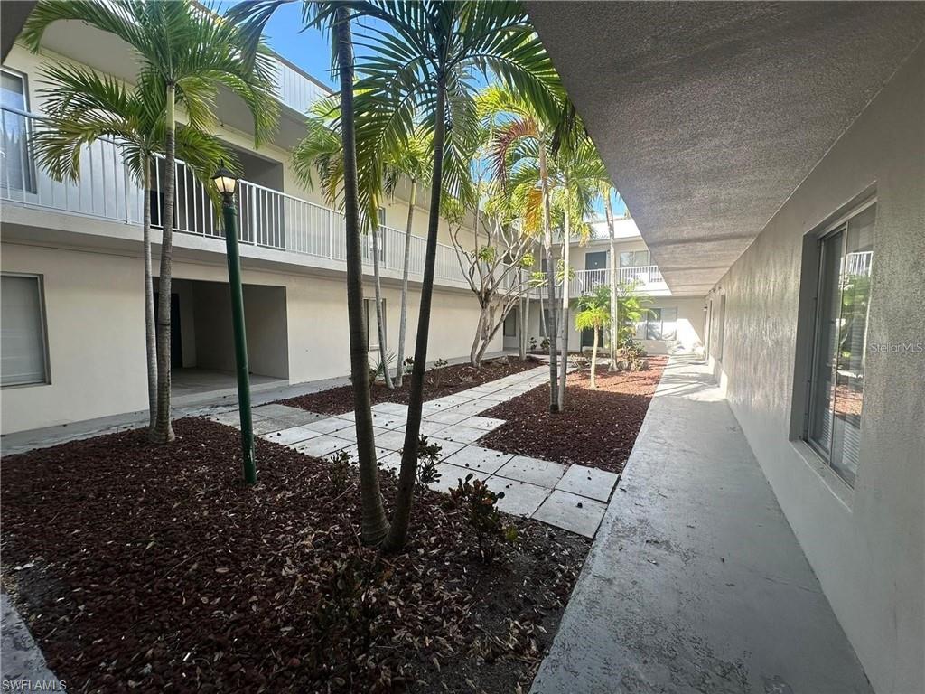 1830 Maravilla AVE 607 photo 12