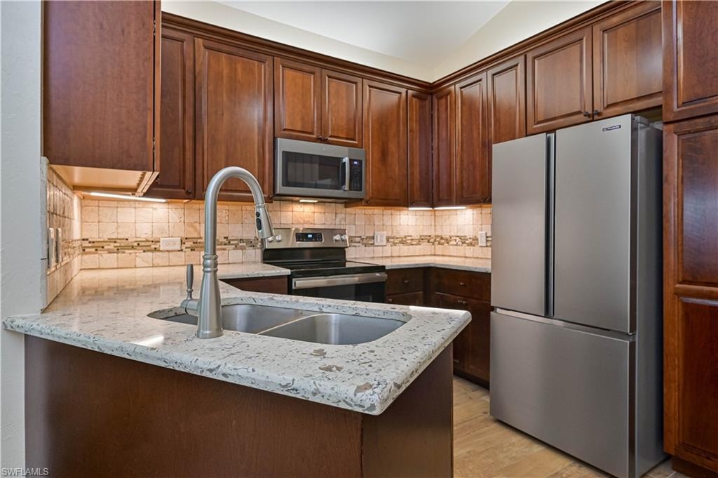 13511 Siesta Pines CT photo 45