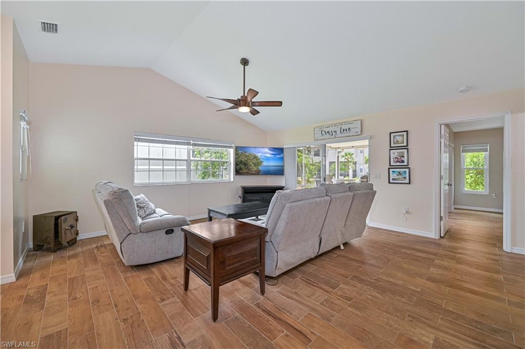 13511 Siesta Pines CT photo 37