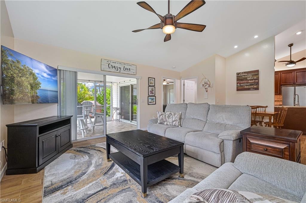 13511 Siesta Pines CT photo 39