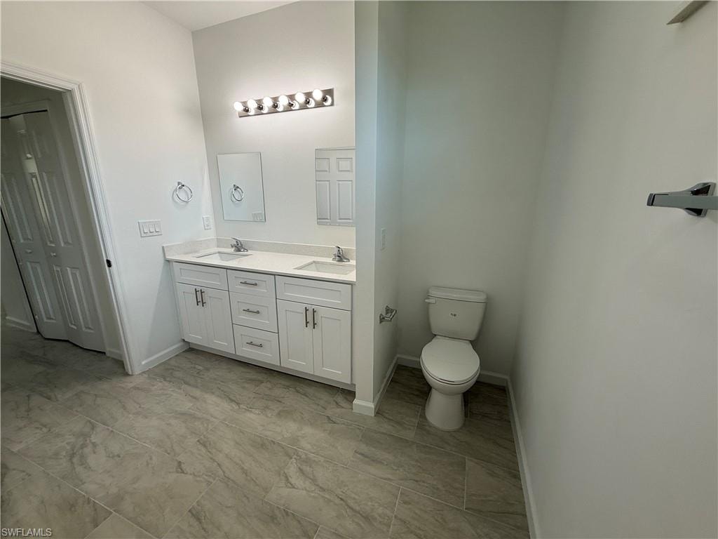 1115 Cove ST E photo 14
