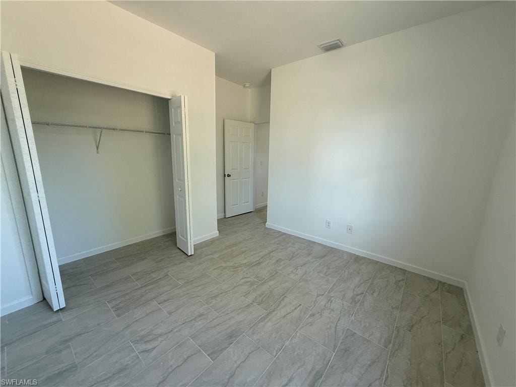 1115 Cove ST E photo 18