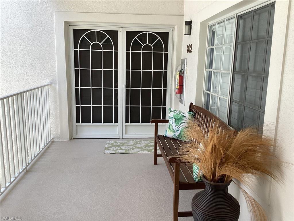 Double door entry