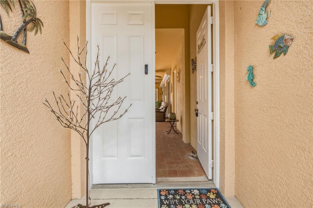13921 Bently CIR photo 12